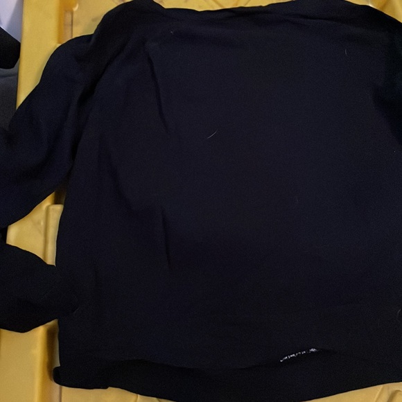 #Gal boss women medium black long sleeve. - Picture 3 of 3